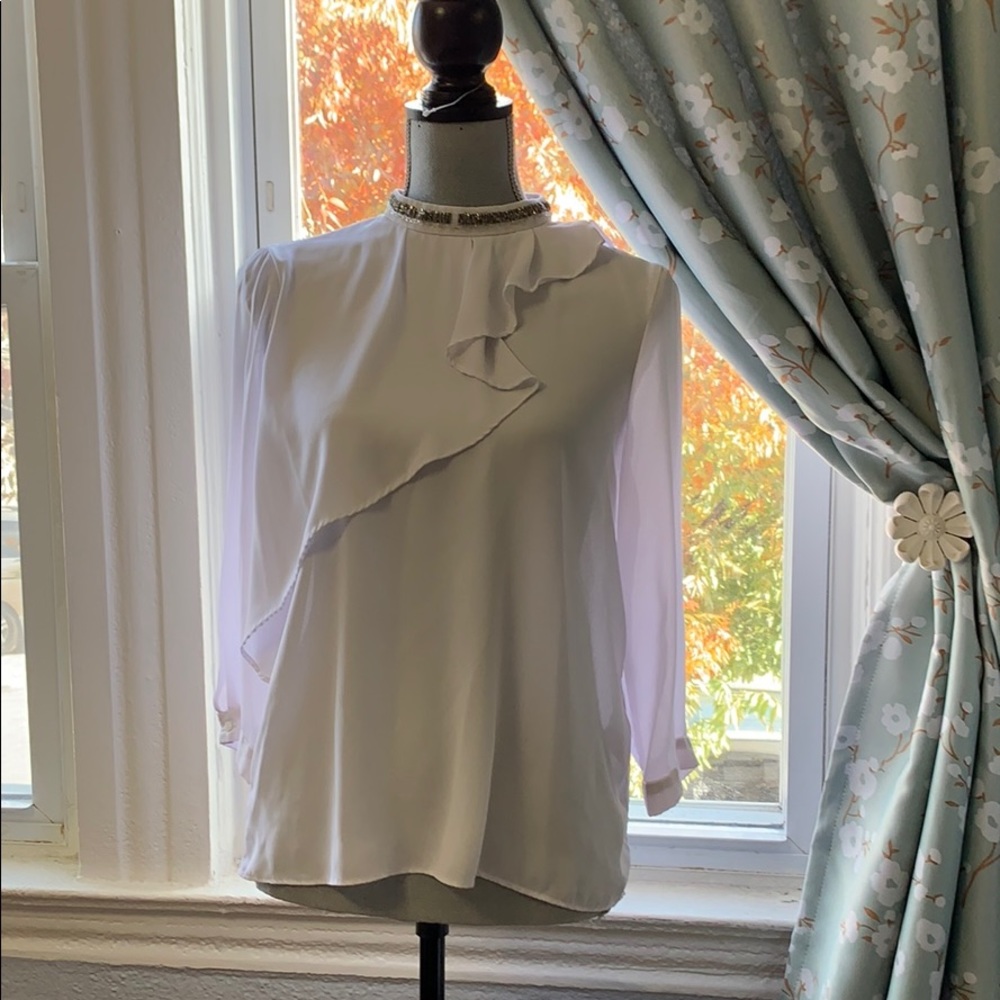 Preowned Zara beaded white blouse sz xs